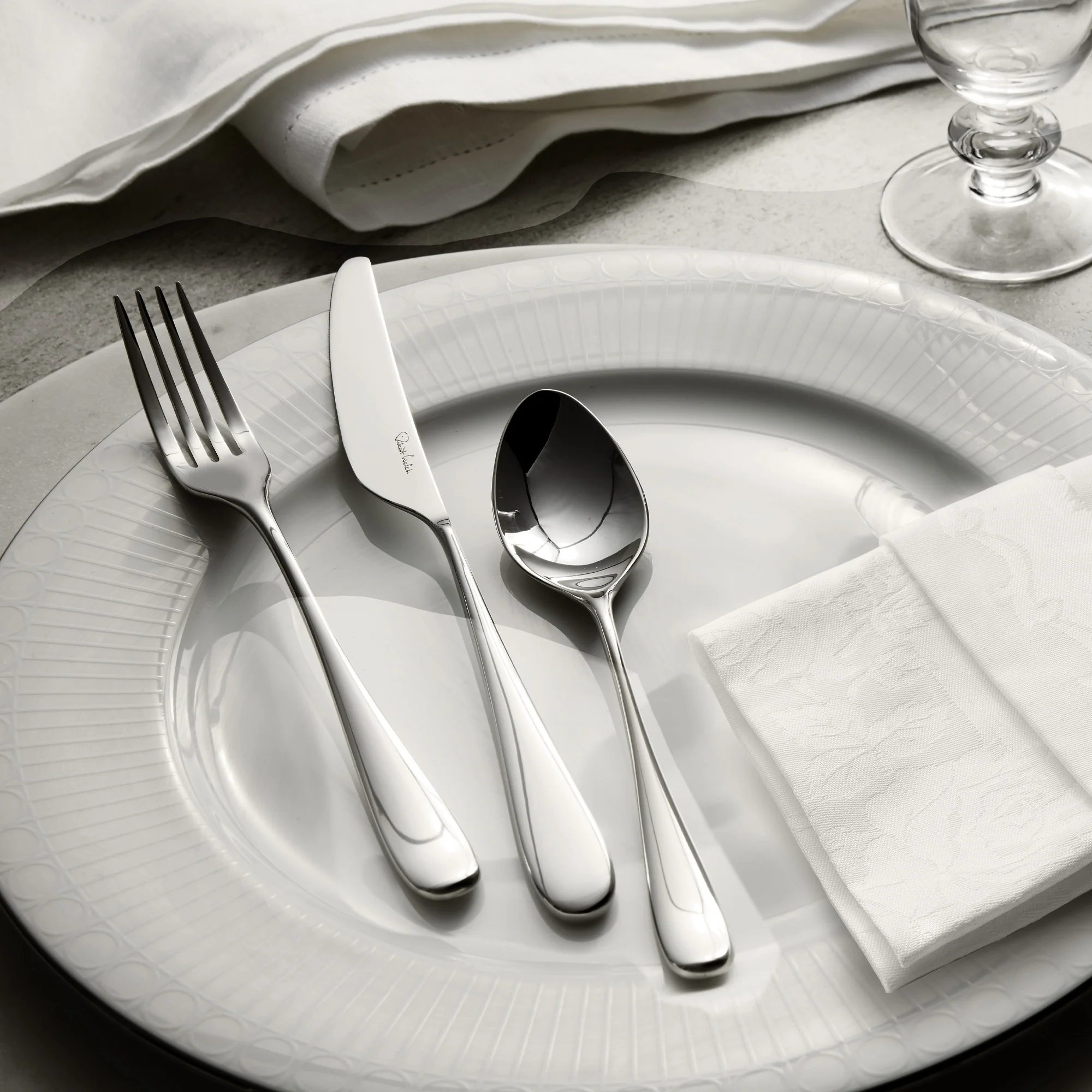 Arden Bright Table Knife - Image 7