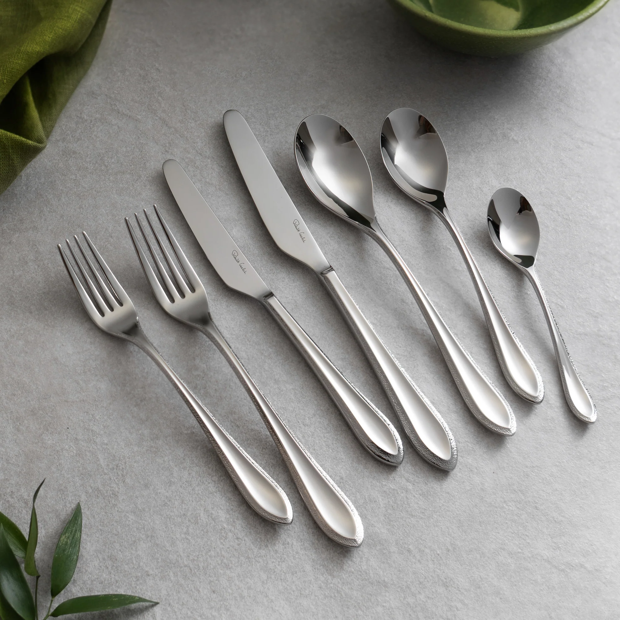 Kemble Texture Bright Cutlery Set, 84 Piece for 12 People - Image 2